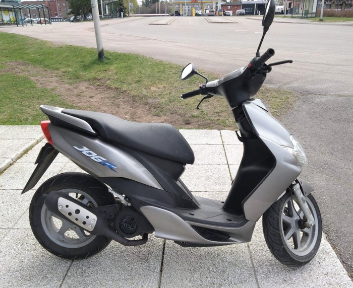 Skootteri YAMAHA JOG R CS50