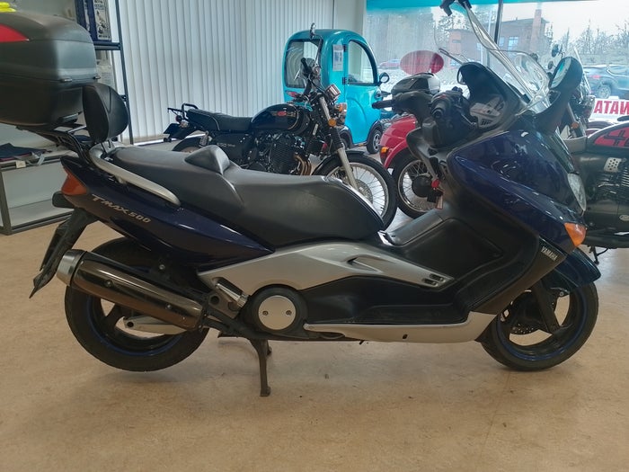 Yamaha TMax 500 vm. 2002